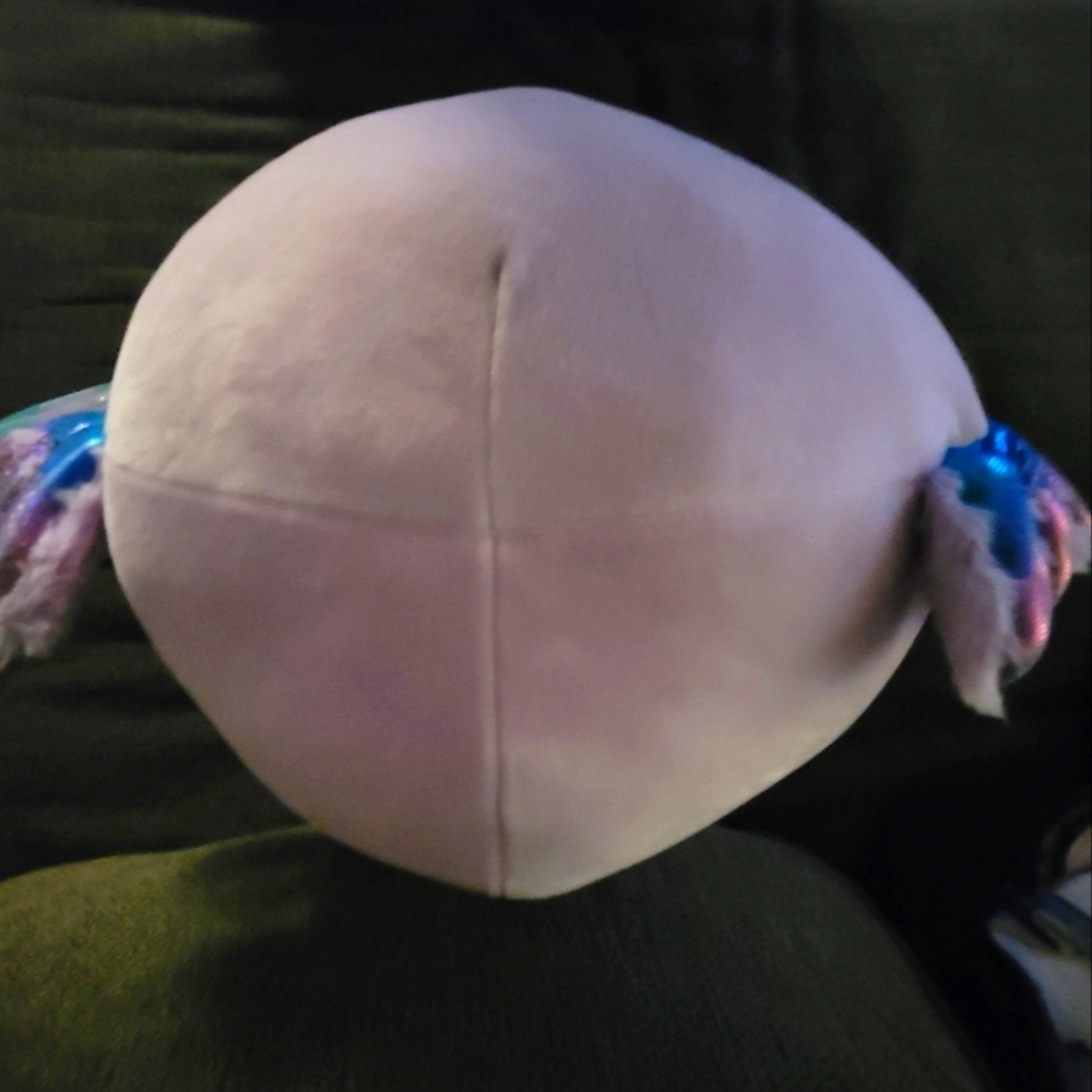 MONICA THE PURPLE AXOLOTL 14" SQUISHMALLOW PURPLE W RAINBOW BELLY MINT CONDITION - Picture 7 of 8